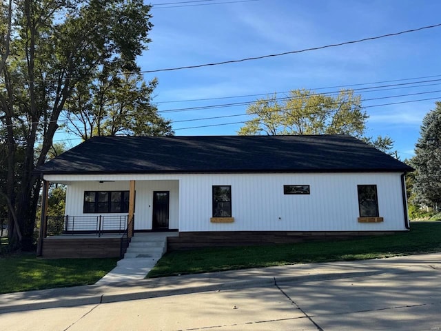 modern farmhouse with covered porch