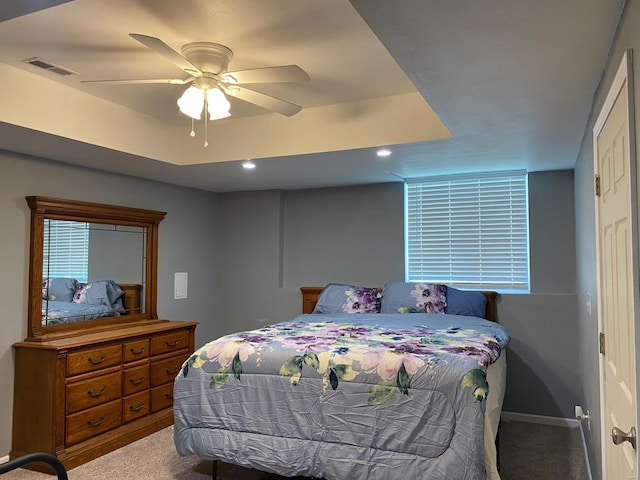 bedroom featuring carpet and ceiling fan