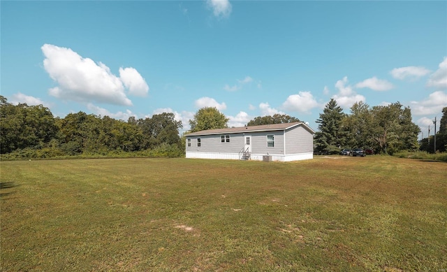 exterior space with a yard