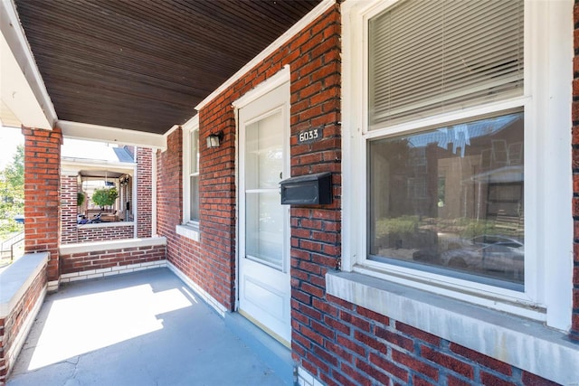 view of patio / terrace with a porch