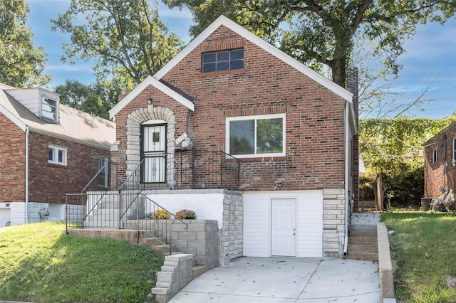 view of property with a front yard