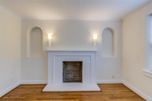 interior details featuring hardwood / wood-style flooring