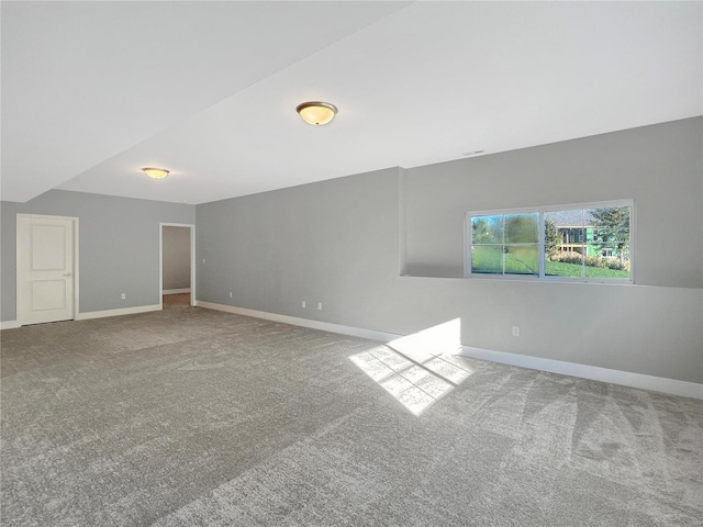 spare room featuring carpet flooring