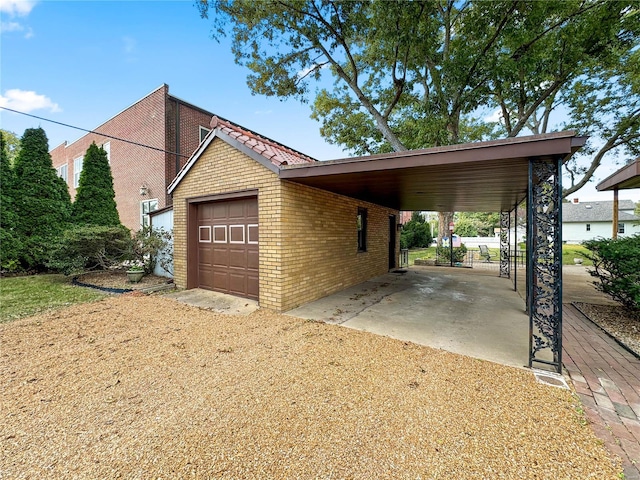 view of front of property with a carport