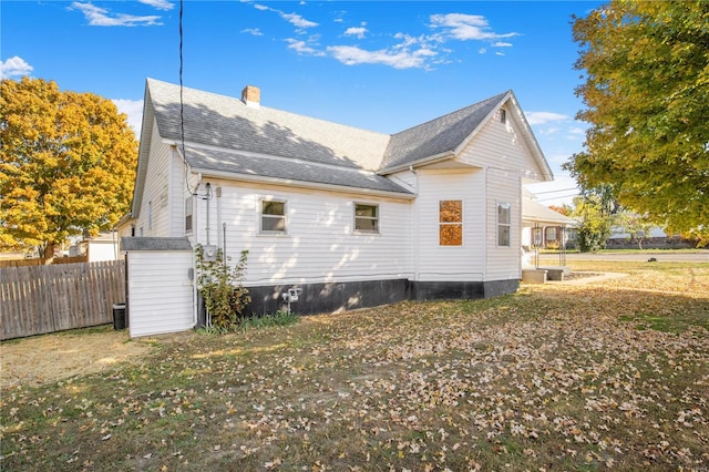 view of side of property