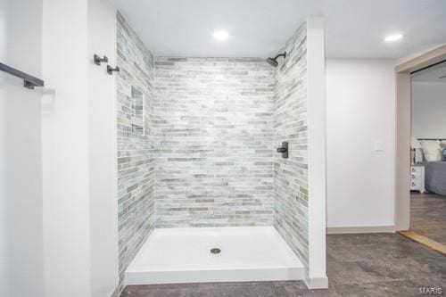 bathroom featuring a shower