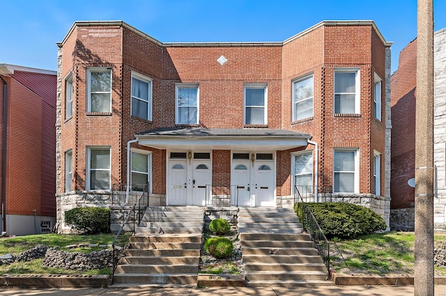 view of front of property with covered porch