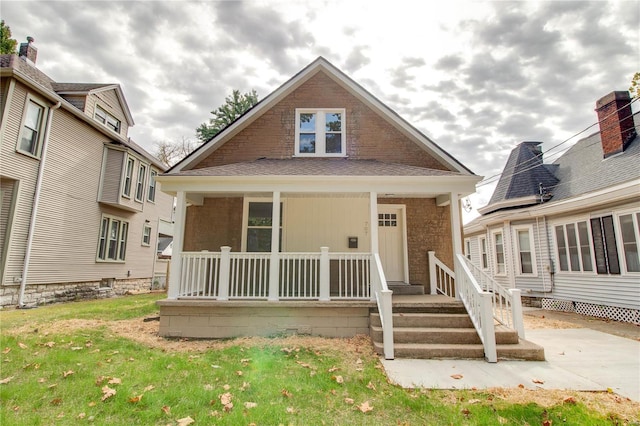 view of front of house with a porch