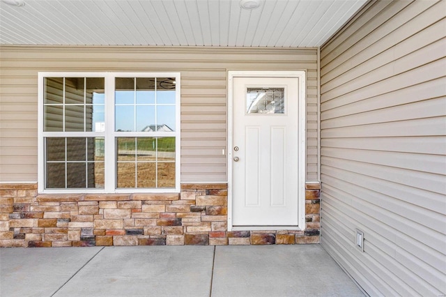 view of property entrance