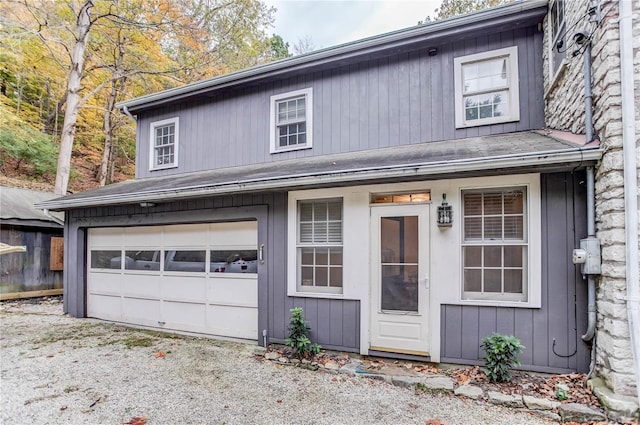 view of front of house with a garage