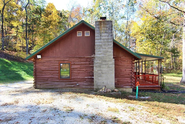 view of home's exterior