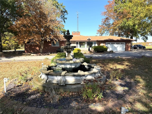 view of front of house featuring a garage