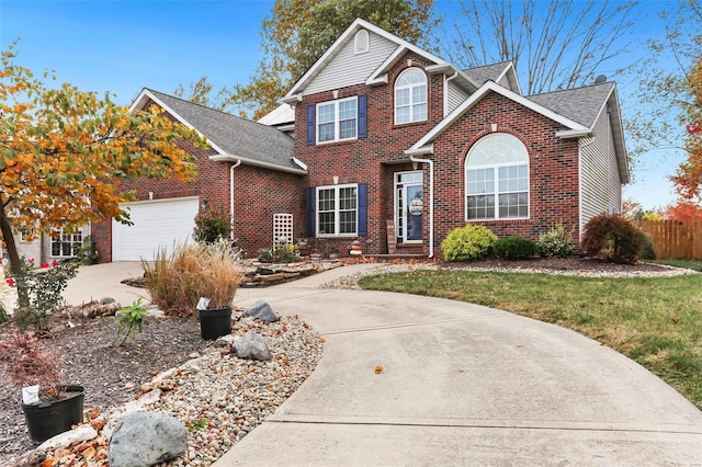 view of front property featuring a garage