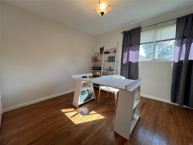 office area with dark hardwood / wood-style floors