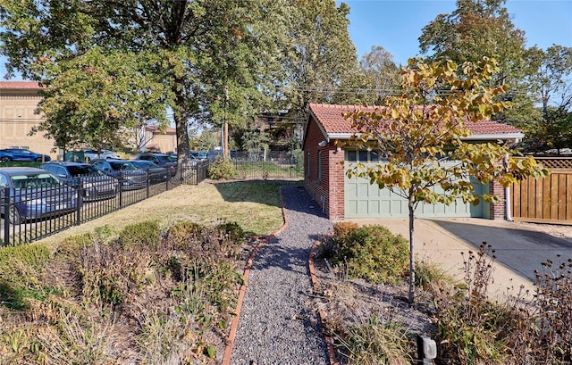 view of yard with a garage