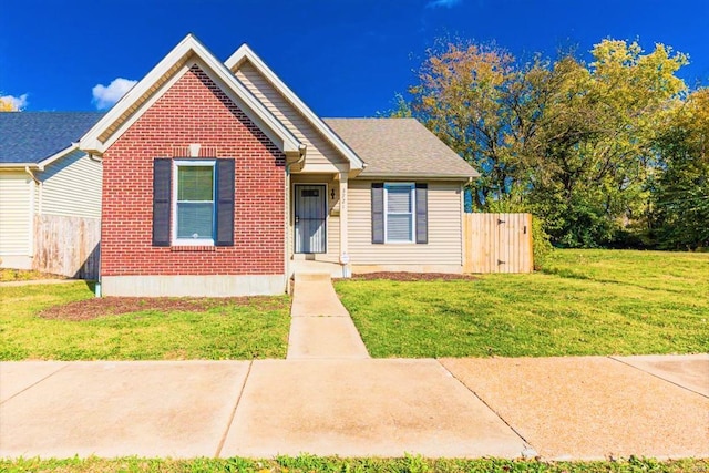 view of front of house featuring a front yard