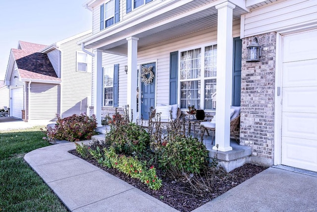 doorway to property featuring a porch