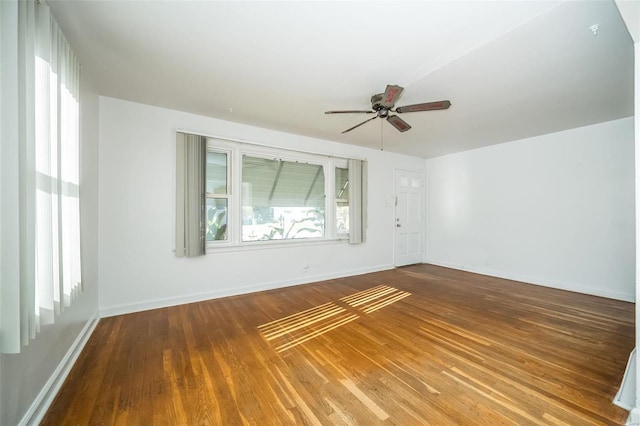 unfurnished room featuring wood-type flooring and ceiling fan