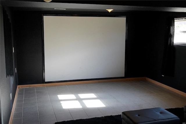 spare room featuring light tile patterned floors