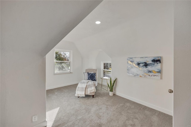 living area featuring lofted ceiling, recessed lighting, carpet flooring, and baseboards