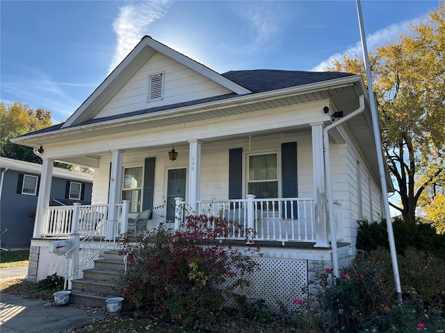 bungalow-style house with covered porch