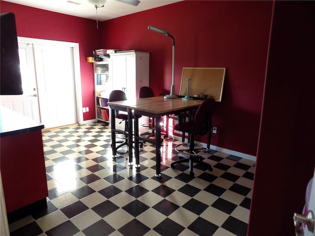 dining area with ceiling fan