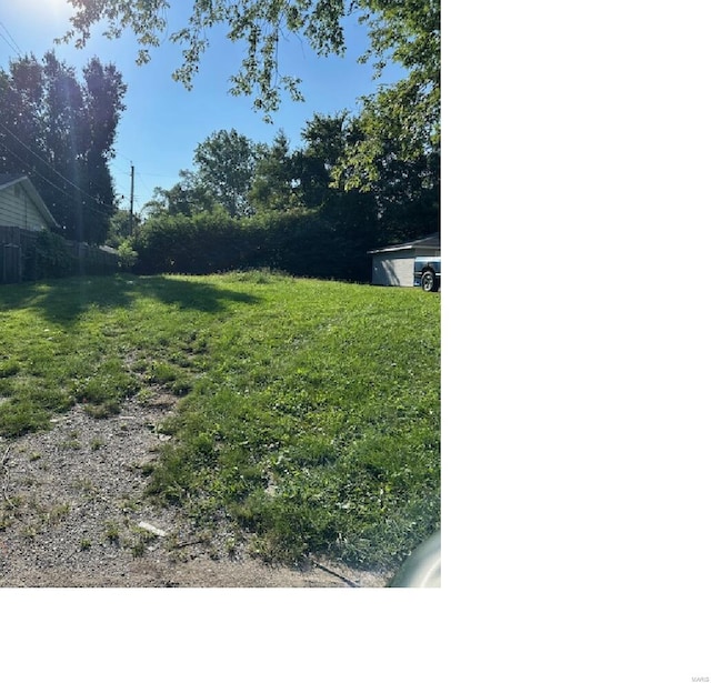 120 Saint Leo Dr E, St Louis IL, 62206 land for sale