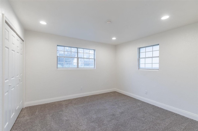 empty room featuring carpet