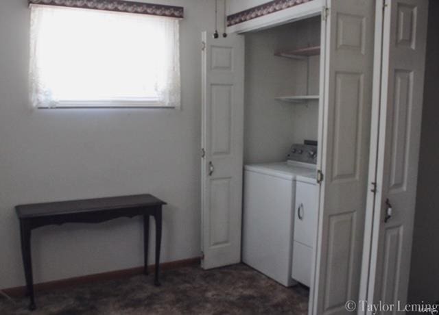 laundry area featuring washer and clothes dryer