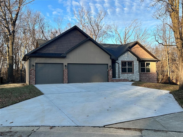 view of front facade with a garage