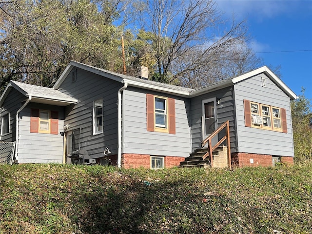 view of front of property