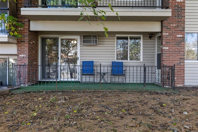 exterior space featuring a balcony