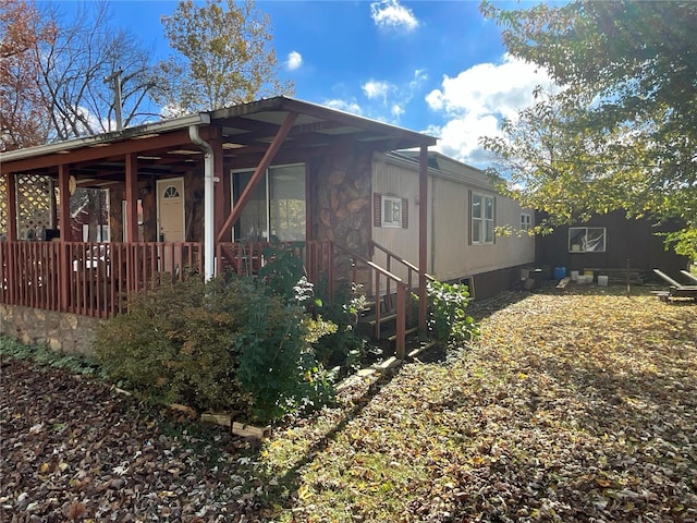 view of front of property