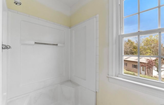 bathroom with plenty of natural light