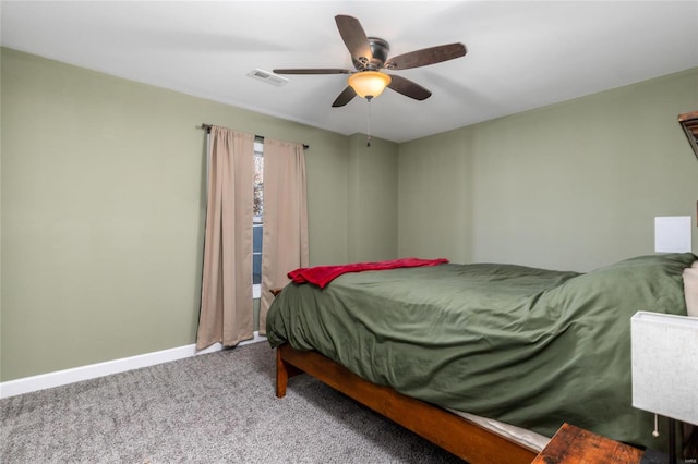 bedroom featuring carpet and ceiling fan