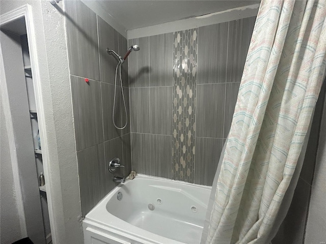 bathroom featuring shower / bathtub combination with curtain