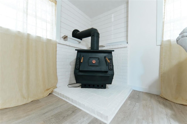 room details featuring hardwood / wood-style flooring