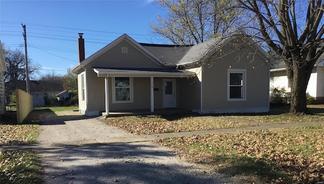 view of front of property with covered porch