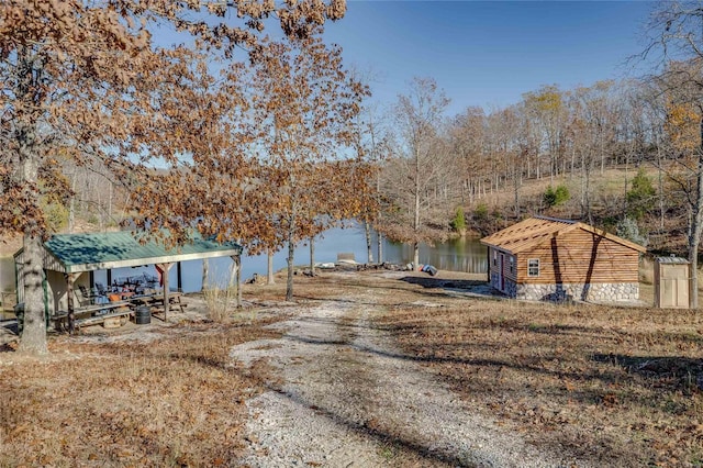 view of yard with a water view