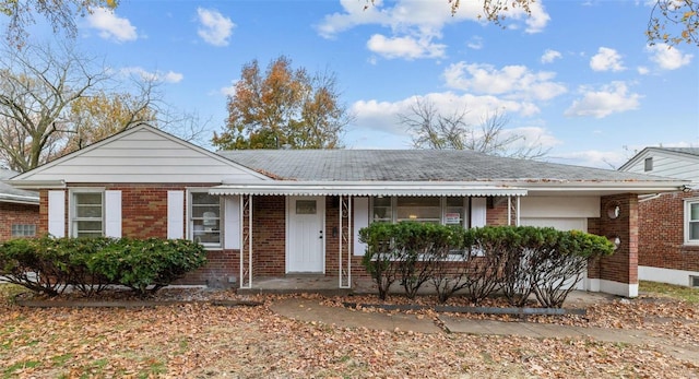 view of front of property