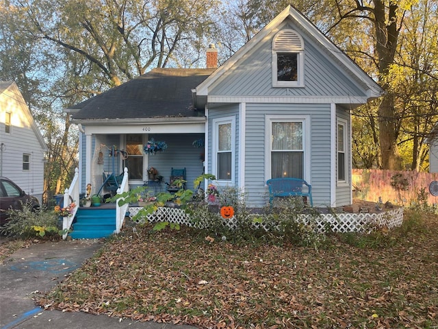 view of front of house featuring a porch