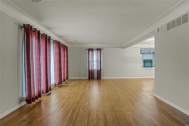 empty room featuring light hardwood / wood-style flooring