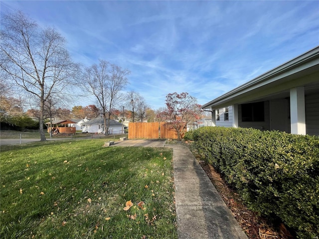 view of yard with a patio