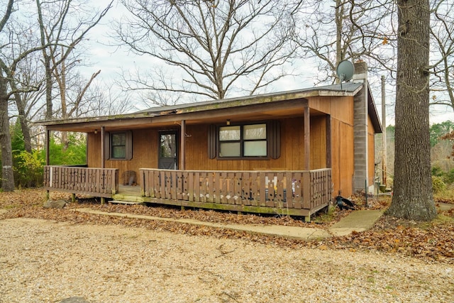 view of front of home featuring covered porch