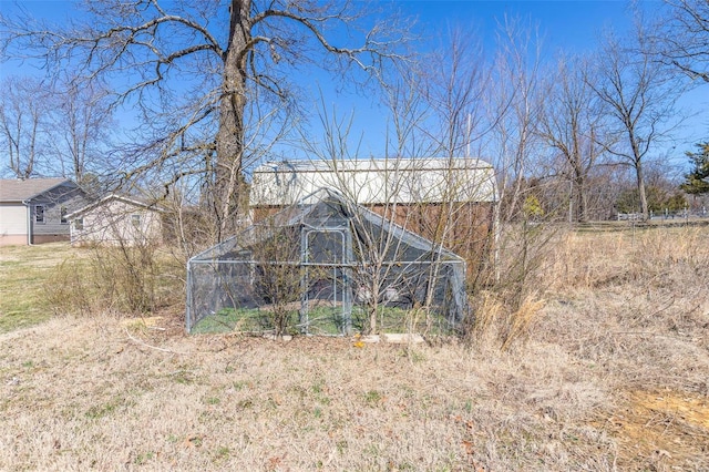 view of outdoor structure