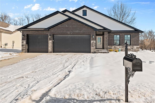 ranch-style home featuring a garage