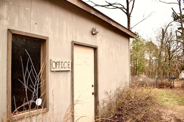 view of entrance to property