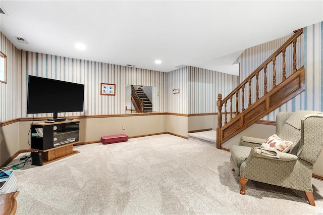 living room with carpet flooring