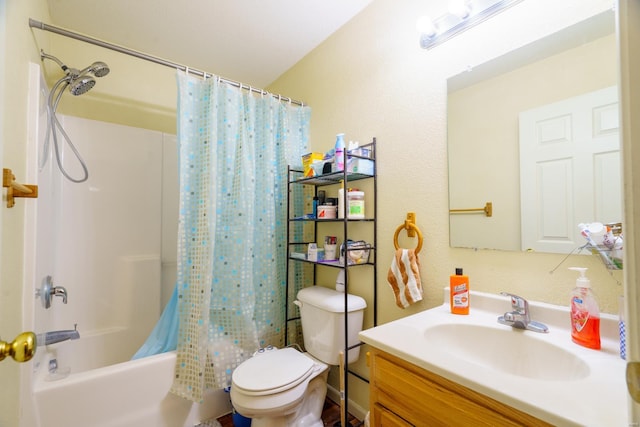 full bathroom with shower / bath combo with shower curtain, vanity, and toilet