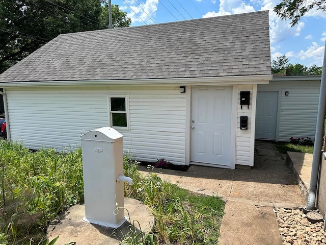 view of outbuilding